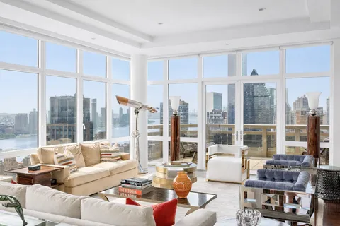 $4,950,000 | 300 East 55th Street, Unit PHC | Sutton Place