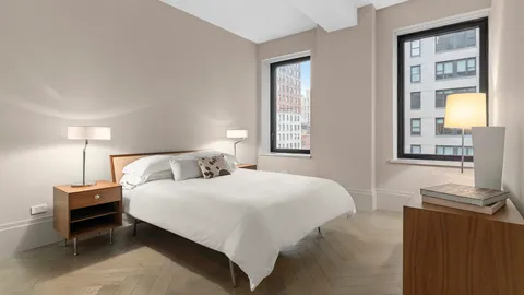 $1,350,000 | 101 Wall Street, Unit 7C | Financial District