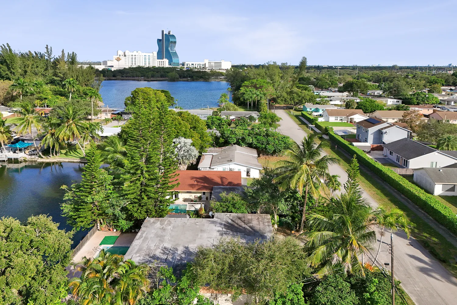 $3,500 | 5551 Southwest 57th Street, Fort Lauderdale, FL 33312