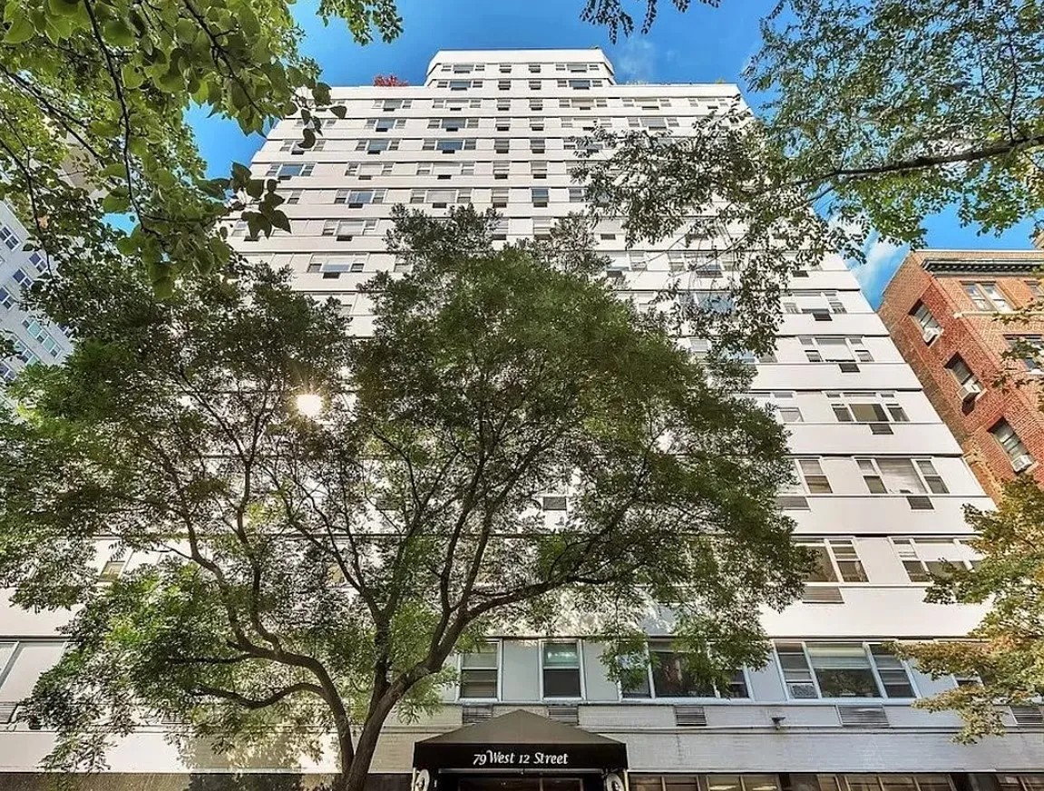 $1,050,000 | 79 West 12th Street, Unit 3H | Greenwich Village