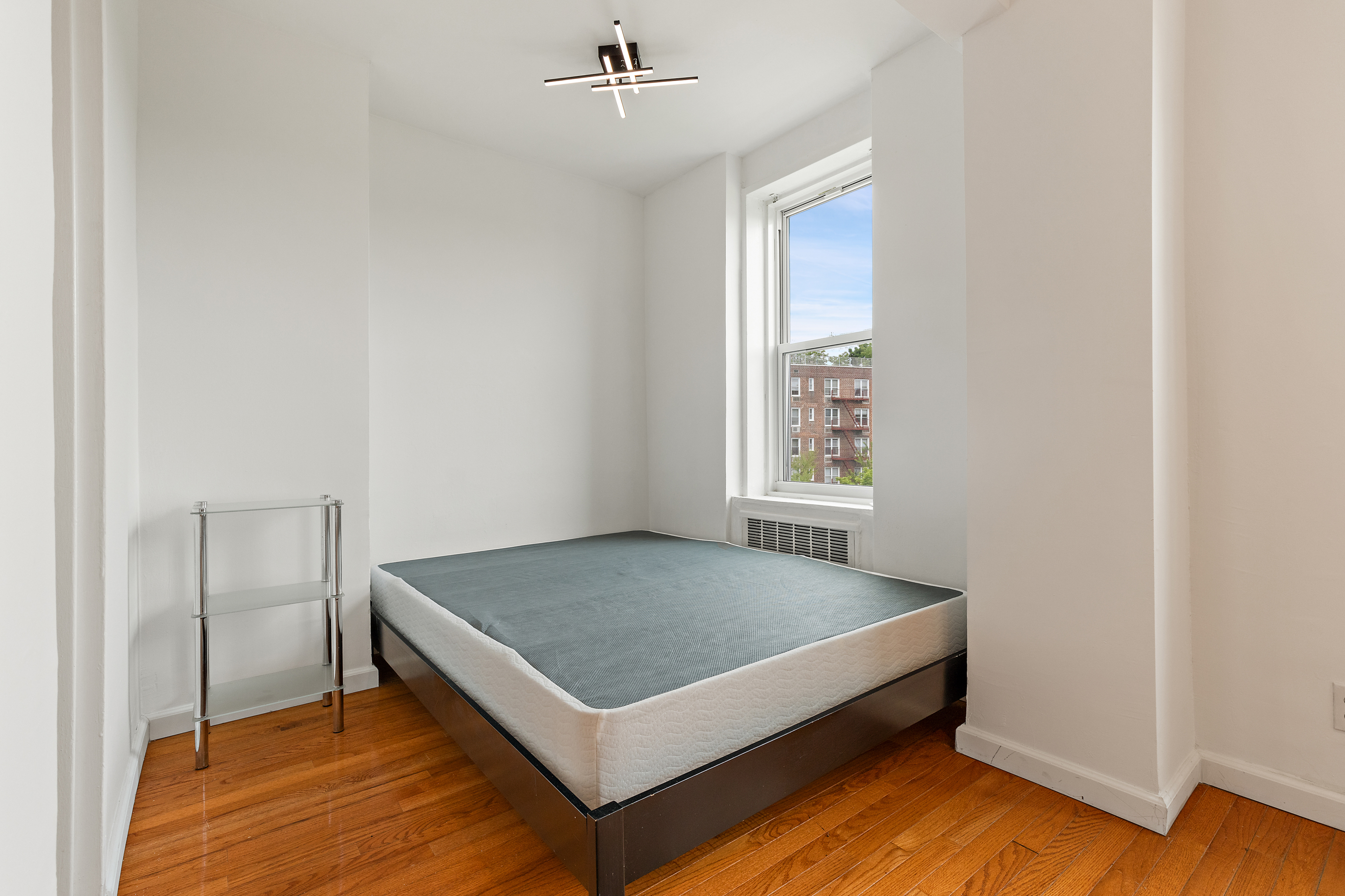 5730 Mosholu Avenue, Unit 5D Bronx, NY 10471 - Photo 7 of 11