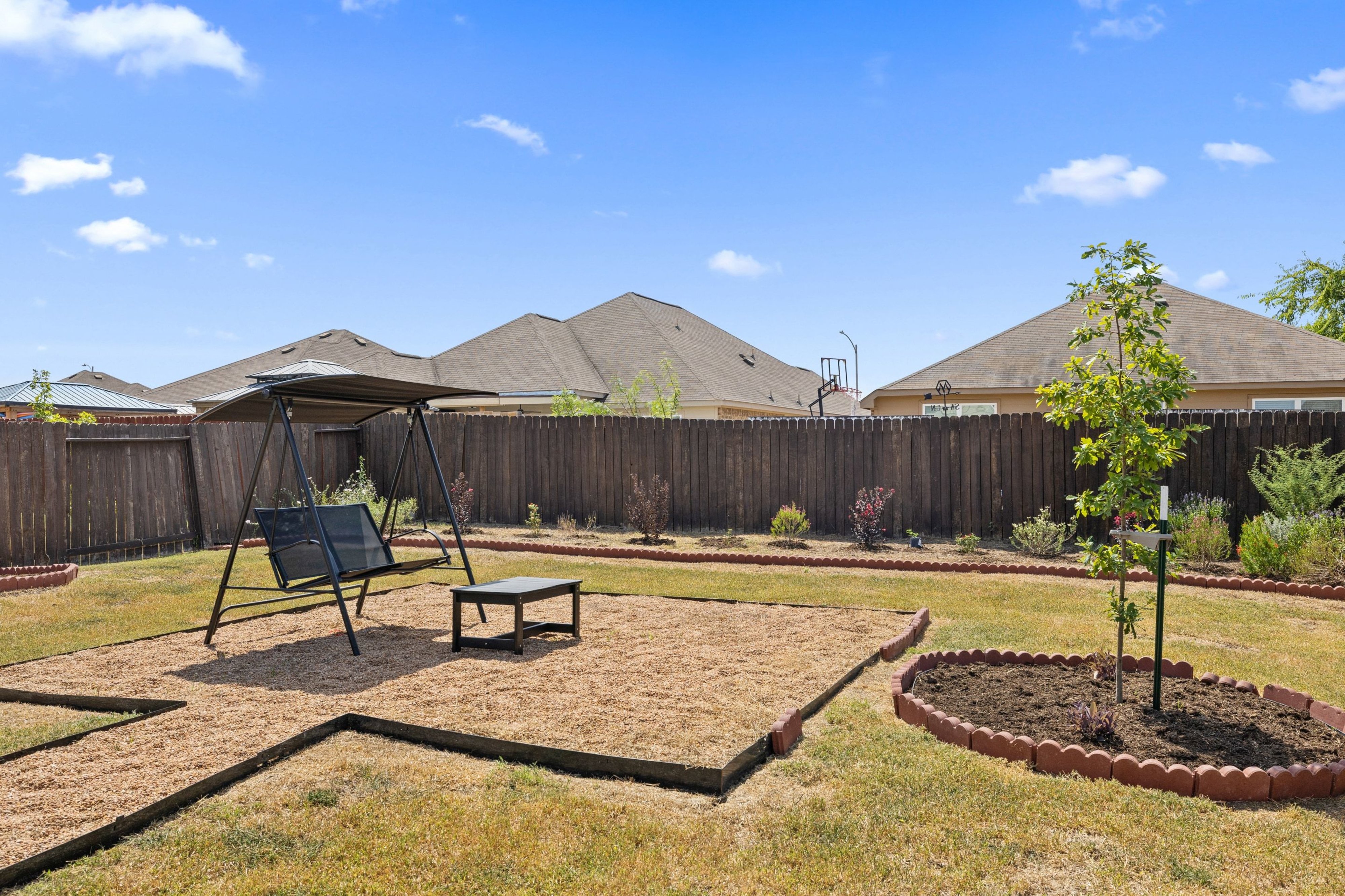 19617 Hubert R Humphrey Road Manor, TX 78653 - Photo 23 of 24 Gallery Image 23