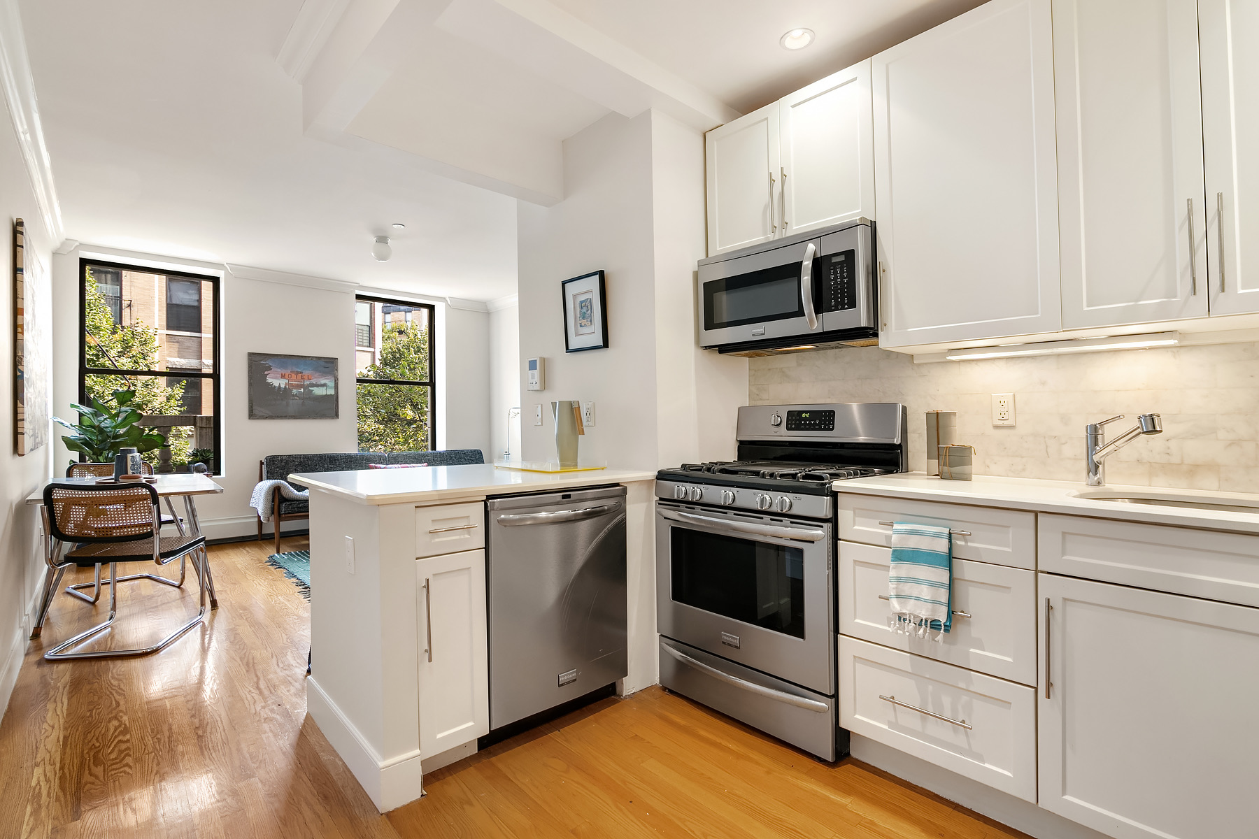 118 West 112th Street, Unit 2B Manhattan, NY 10026 - Photo 3 of 19