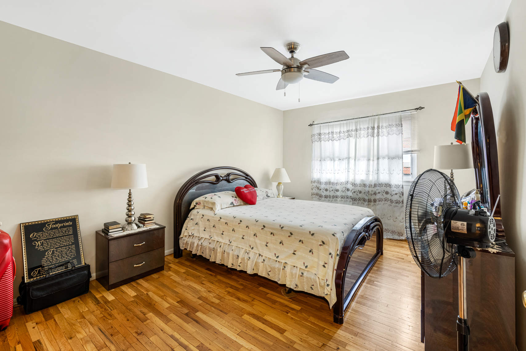 3425 Ely Avenue Bronx, NY 10469 - Photo 6 of 19