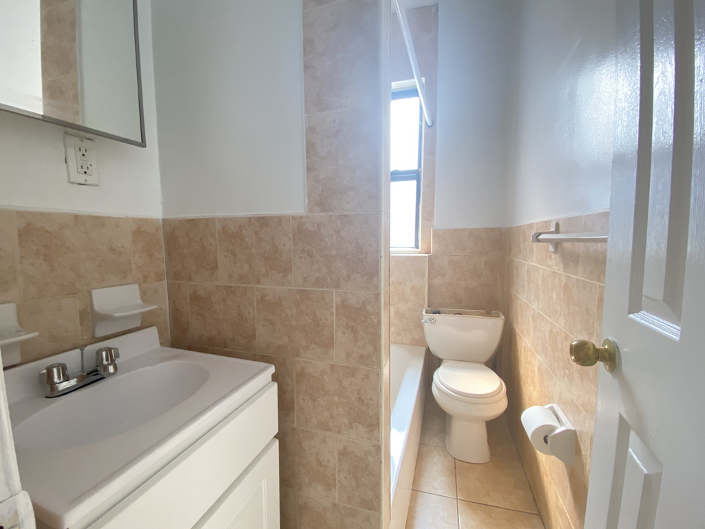 540 West 158th Street, Unit 63 Manhattan, NY 10032 - Photo 6 of 7