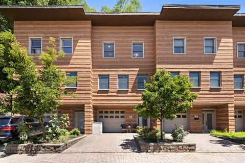 $1,299,000 | 55 West 19th Street, Weehawken, NJ 07086