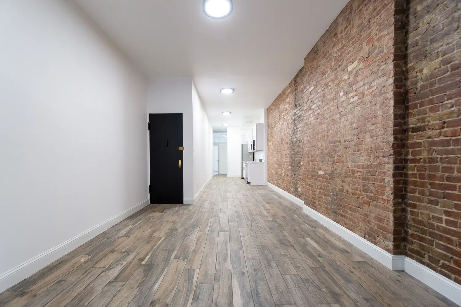$6,490 | 213 East 5th Street, Unit 4 | East Village