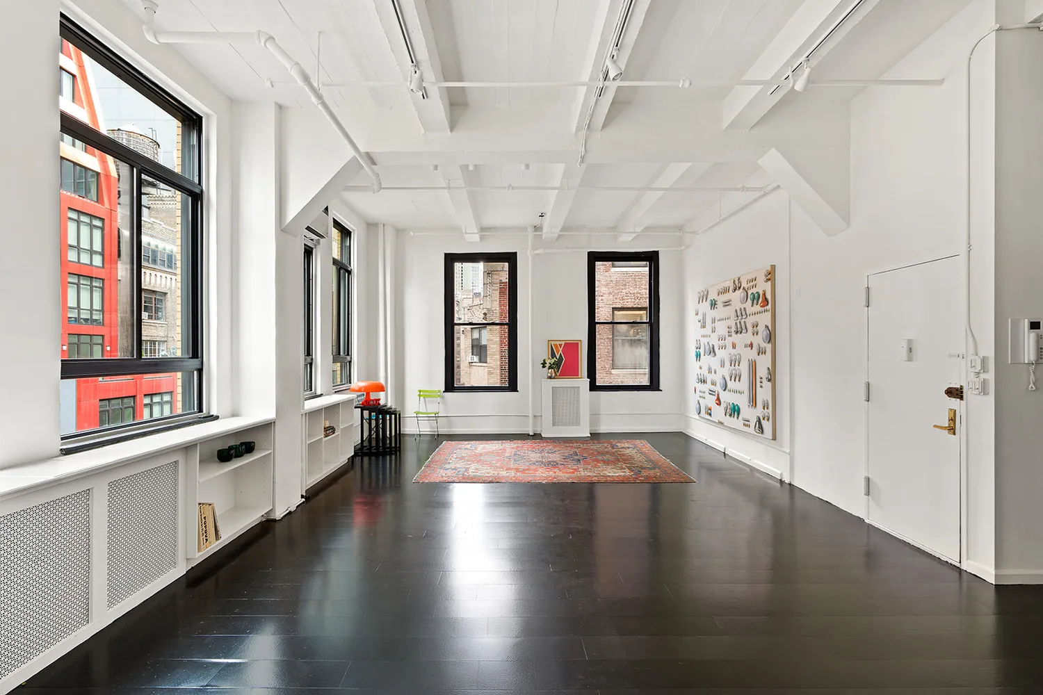 $975,000 | 348 West 38th Street, Unit 9E | Hudson Yards