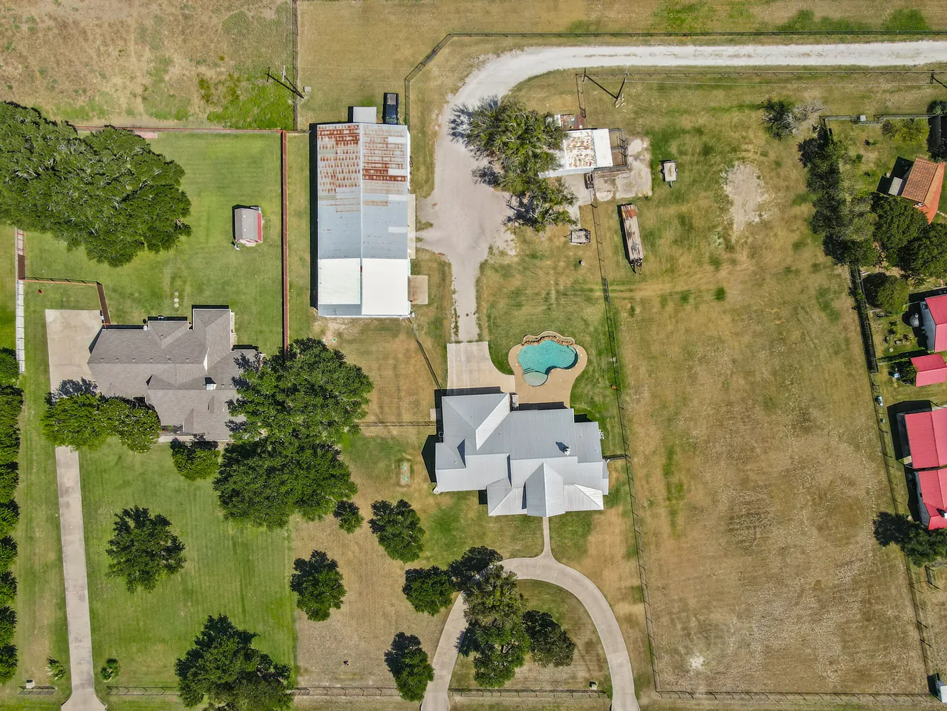 $1,049,000 | 216 Megan Court, Hudson Oaks, TX 76087