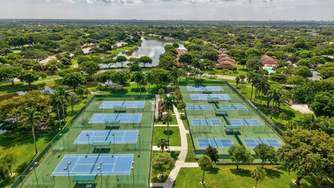 $399,900 | 8621 Jasmine Way, Boca Raton, FL 33496