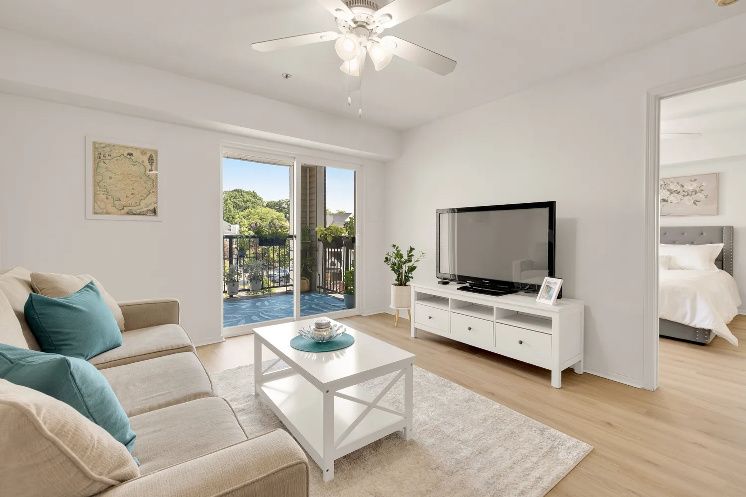 $275,000 | 3309 Wyndham Circle, Unit 3180, Alexandria, VA 22302