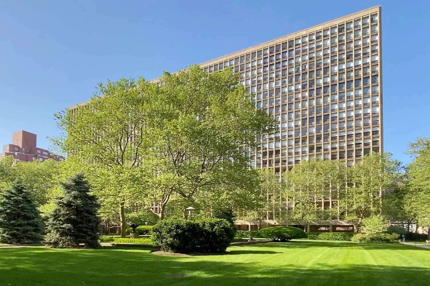 a view of a large building