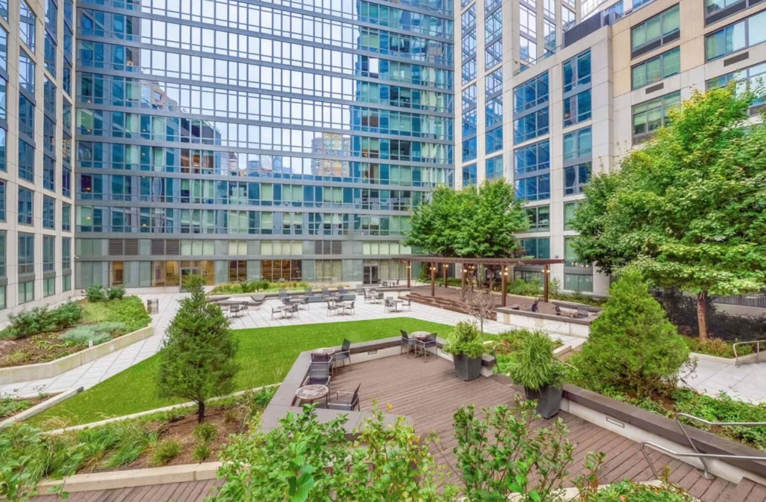 60 Riverside Boulevard, Unit 3003 Manhattan, NY 10069 - Photo 14 of 18