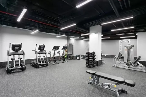 $2,995,000 | 250 East 49th Street, Unit 14CD | Midtown East