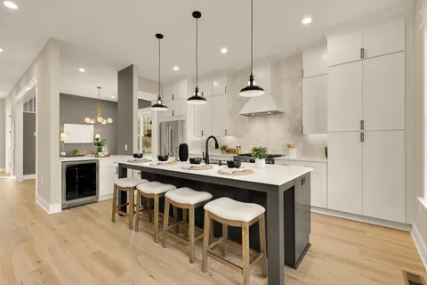 Contact Agent | Longview Drive, Alexandria, VA 22314