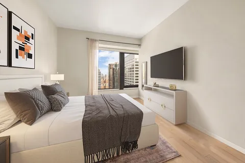$1,849,500 | 75 Wall Street, Unit 29O | Financial District