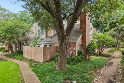 $310,000 | 17860 Windflower Way, Unit 1704, Dallas, TX 75252
