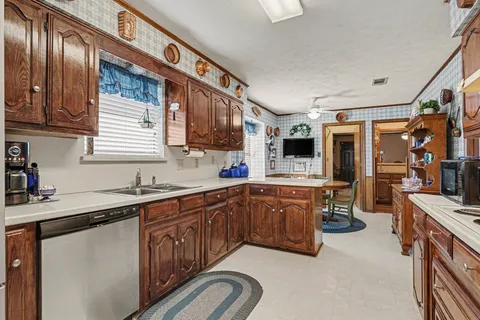 $368,990 | 217 Faircrest Drive, Garland, TX 75040