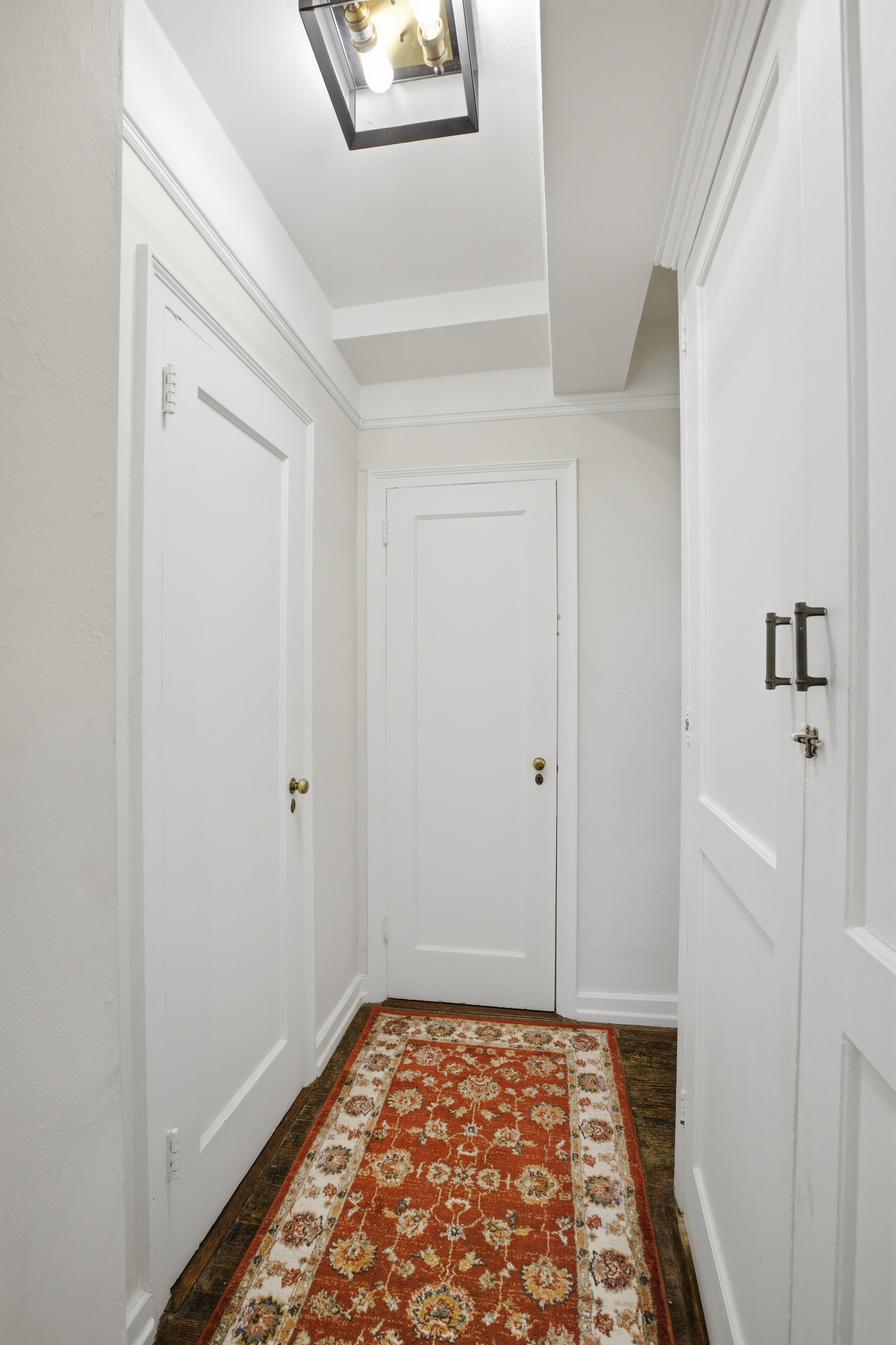 10 Mitchell Place, Unit 9F Manhattan, NY 10017 - Photo 7 of 11