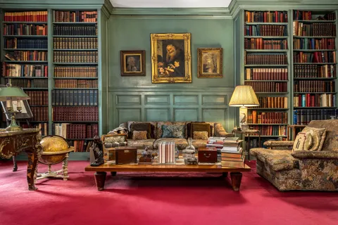 $18,000,000 | 21 East 81st Street | Upper East Side