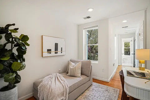 $825,000 | 1203 C Street Southeast, Washington, DC 20003