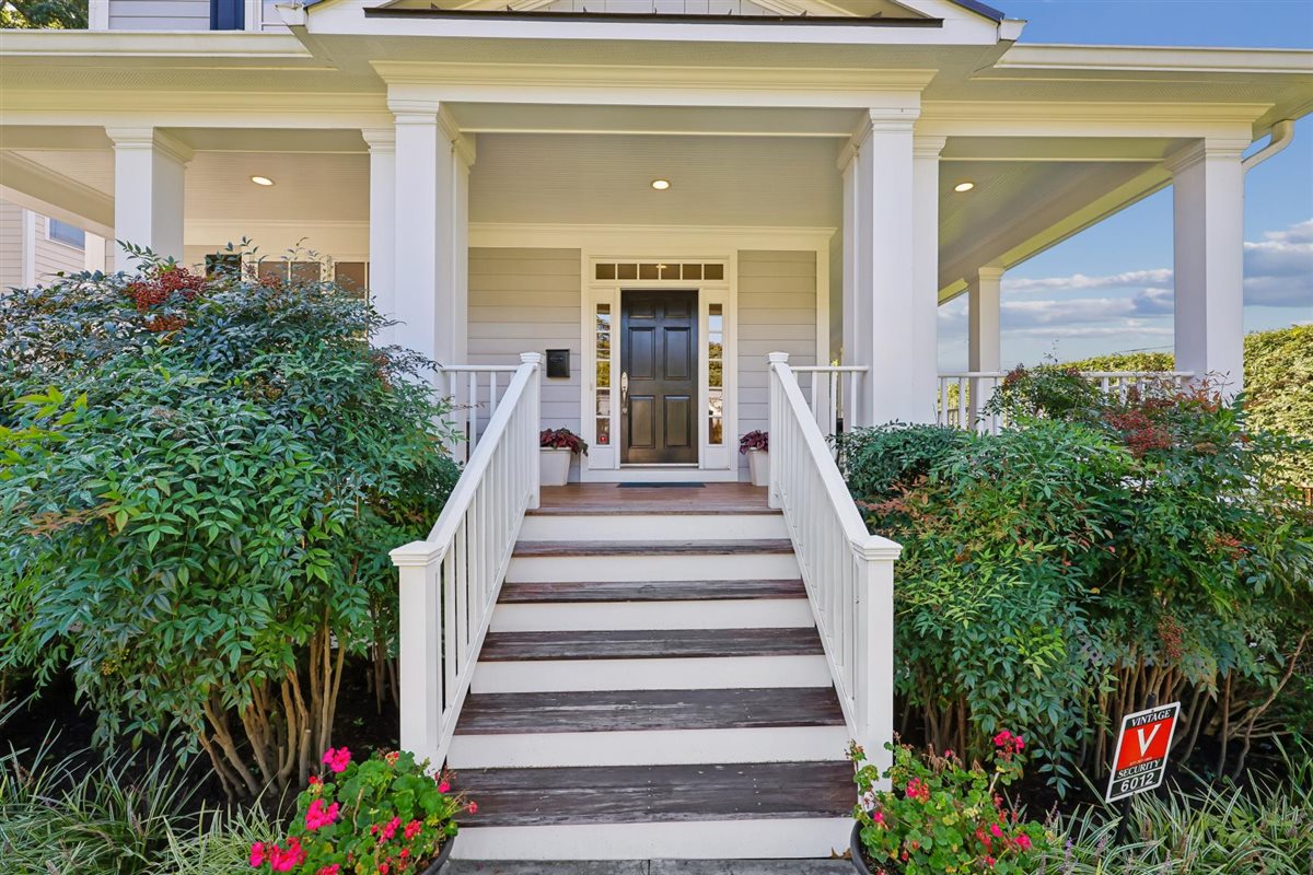 6012 Walhonding Road Bethesda, MD 20816 - Photo 2 of 59 Gallery Image 2