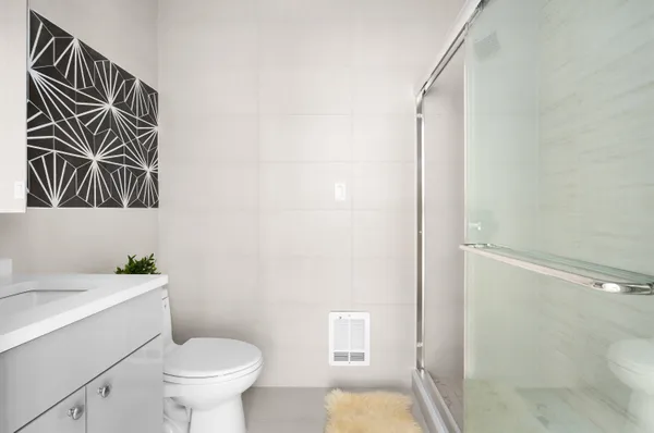 $4,500 | 492 Kings Highway, Unit 5A | Gravesend