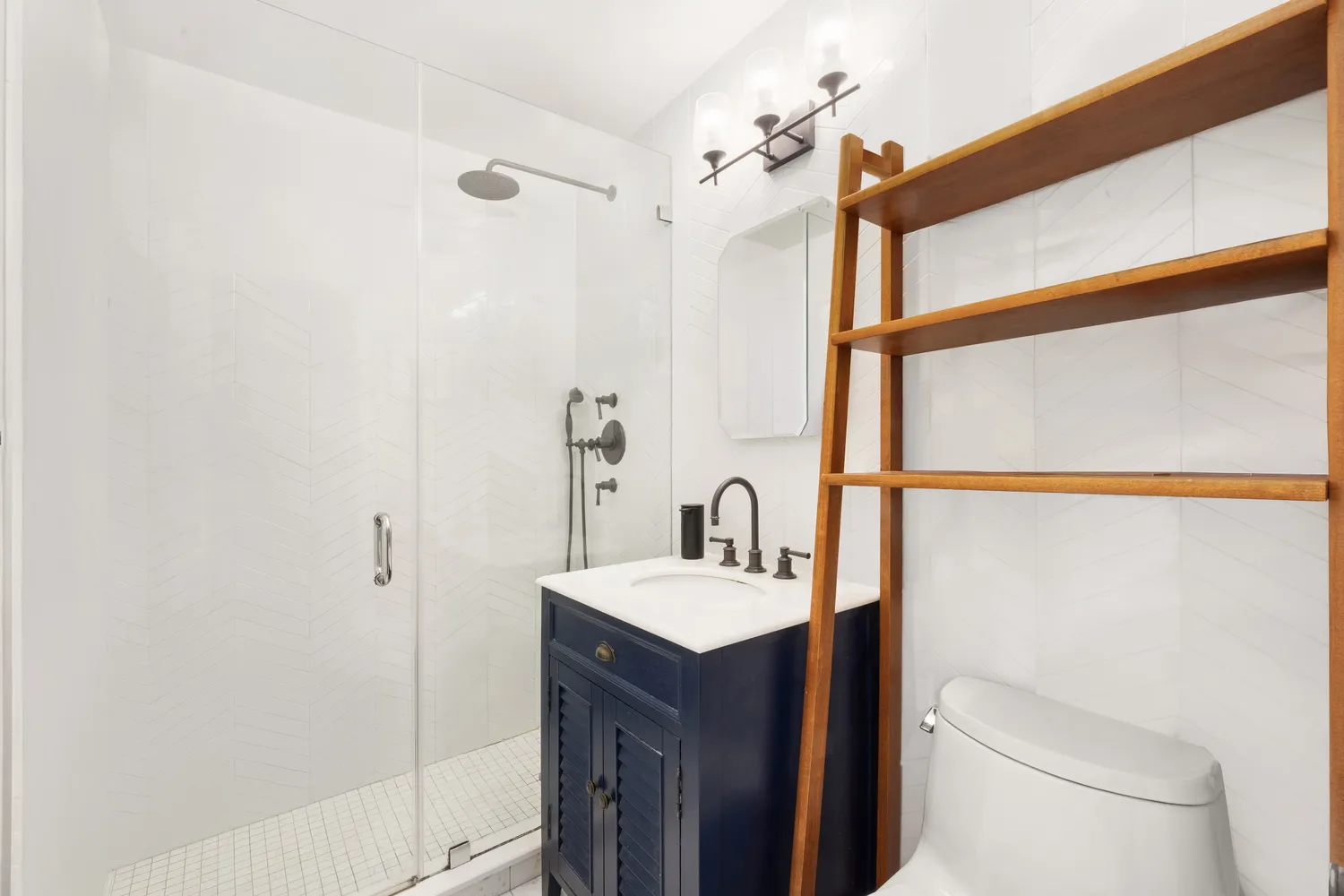 $1,100,000 | 2 Charlton Street, Unit 10F | Hudson Square