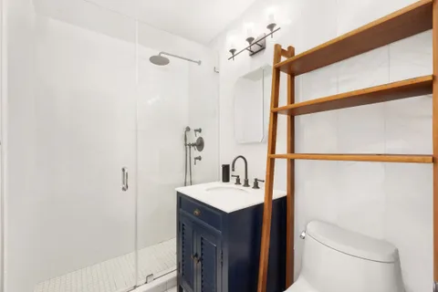 $1,100,000 | 2 Charlton Street, Unit 10F | Hudson Square