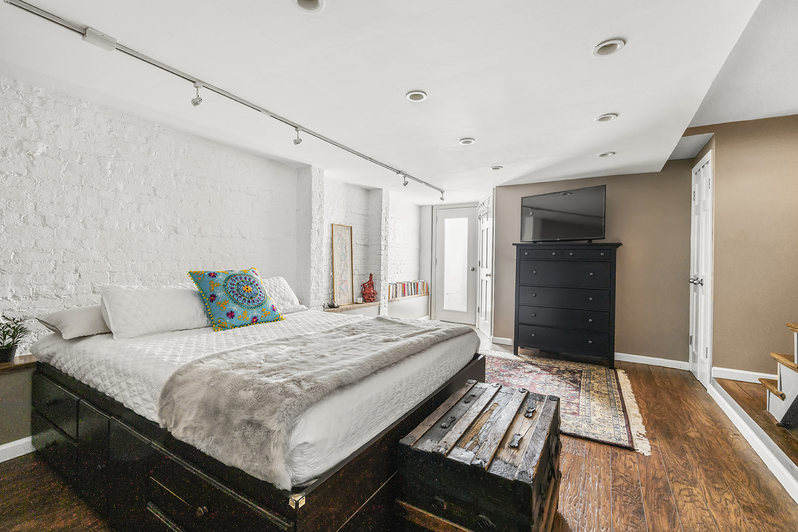 191 12th Street Brooklyn, NY 11215 - Photo 5 of 11