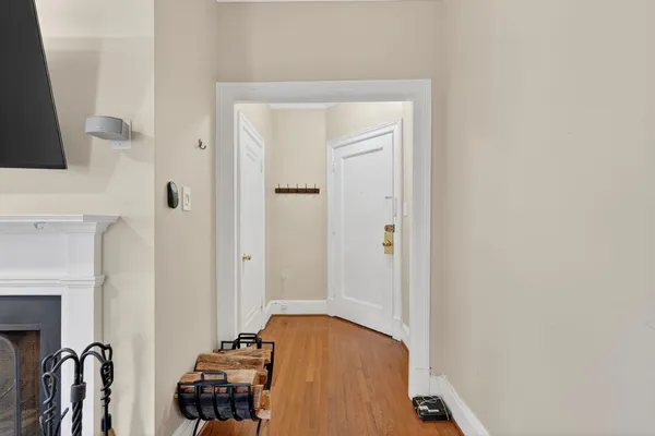 $2,100 | 3616 Connecticut Avenue Northwest, Unit 407, Washington, DC 20008