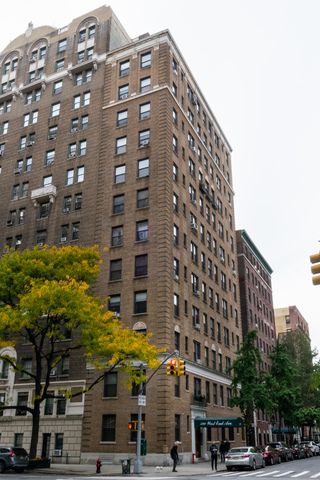 599 West End Avenue, Unit 5A Manhattan, NY 10024 - Photo 9 of 11 a front view of a building