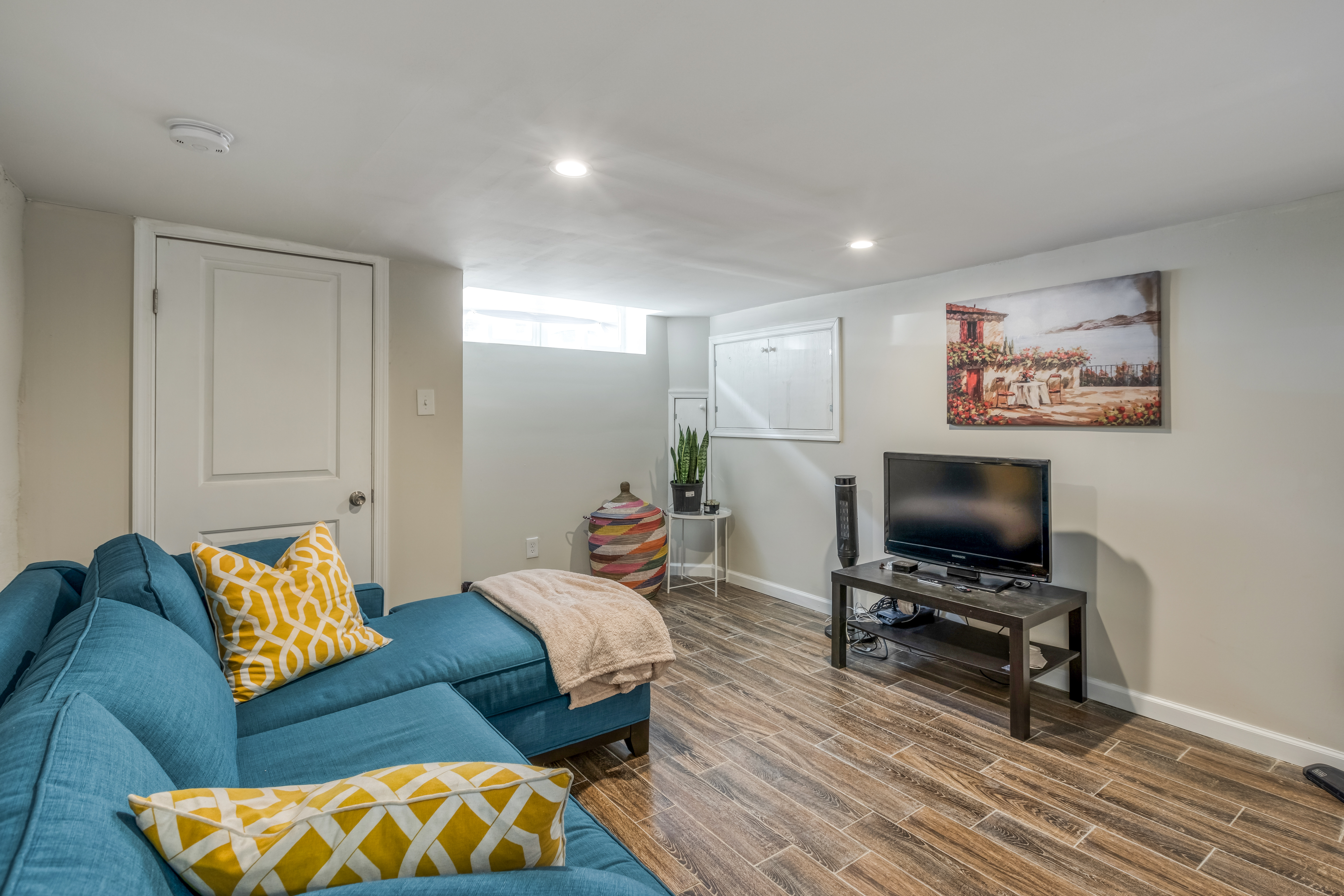 2017 Pierce Street Philadelphia, PA 19145 - Photo 12 of 14 Gallery Image 12