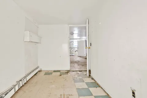 $925,000 | 610 Ashford Street | New Lots