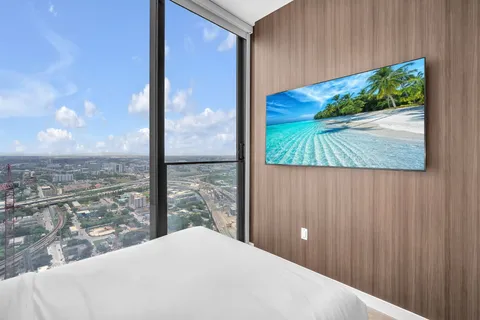$518,000 | 20 Northeast 11th Street, Unit 4607A, Miami, FL 33132
