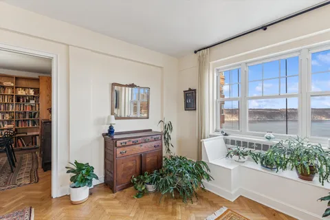 $1,225,000 | 200 Cabrini Boulevard, Unit 86 | Hudson Heights