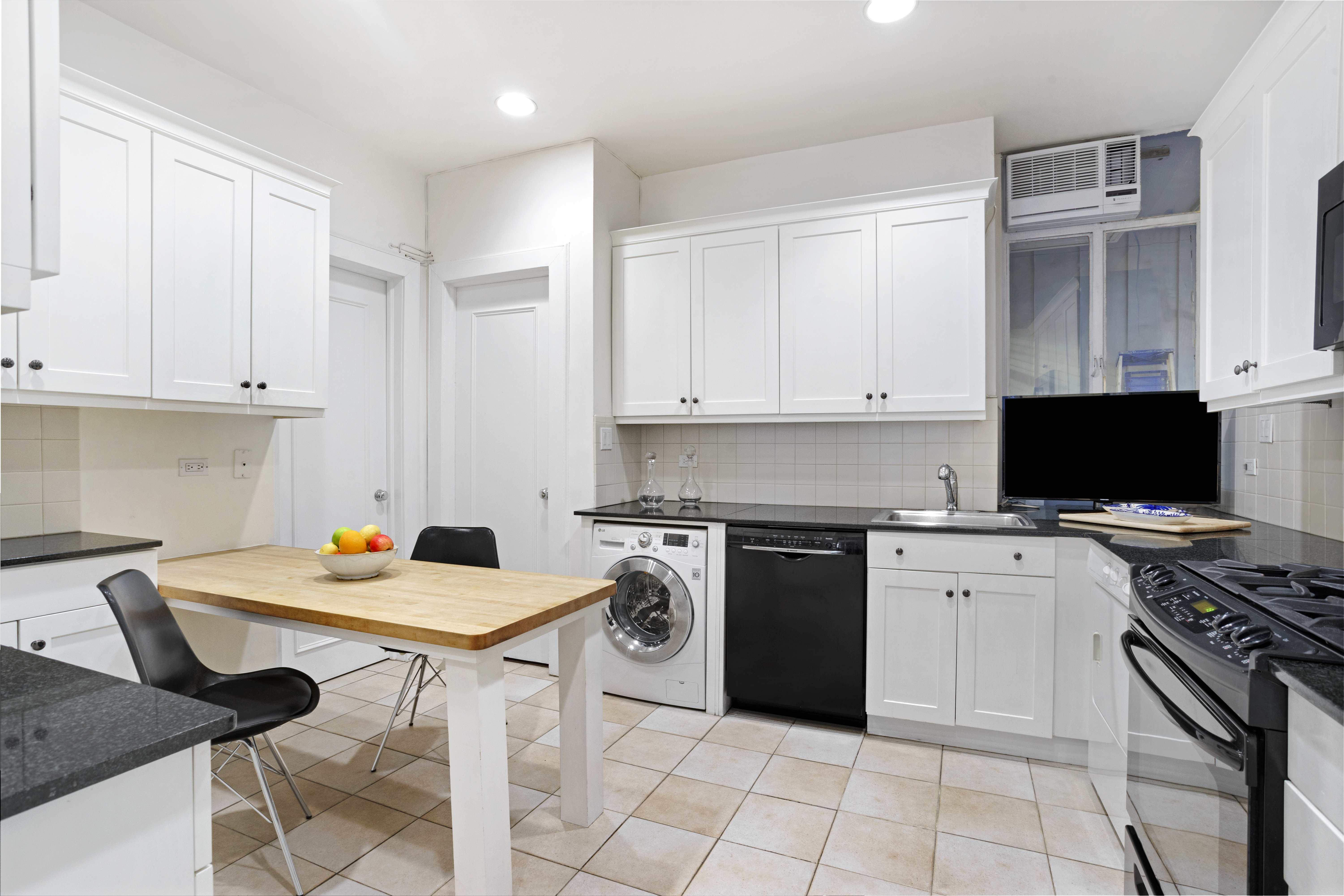 1000 Park Avenue, Unit 7B Manhattan, NY 10028 - Photo 6 of 12