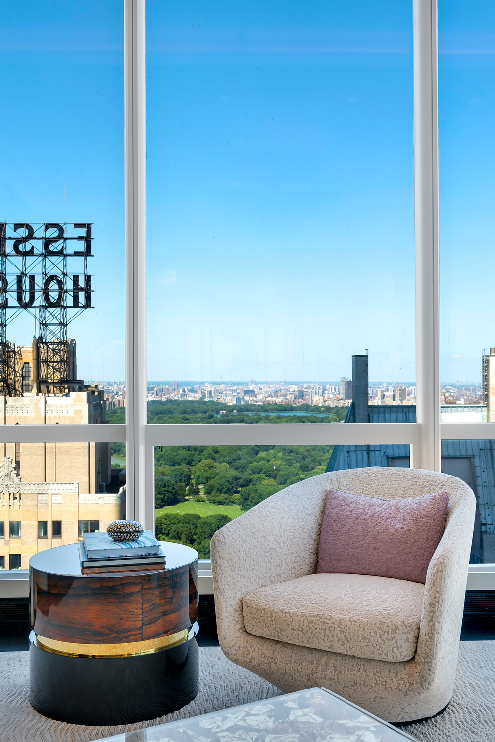 157 West 57th Street, Unit 46C Manhattan, NY 10019 - Photo 5 of 19