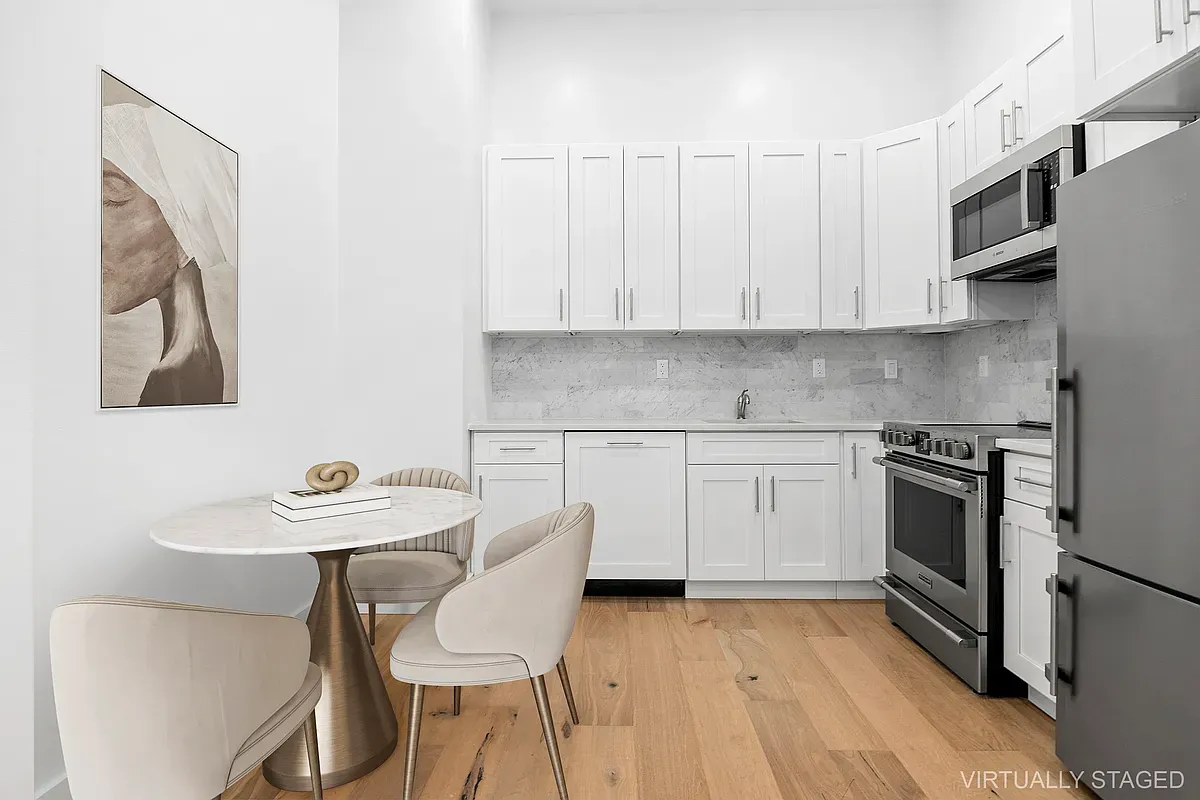 $8,884 | 309 Henry Street, Unit TERRACE | Brooklyn Heights