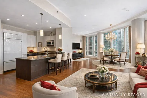 $2,780,000 | 250 East 49th Street, Unit 14CD | Midtown East