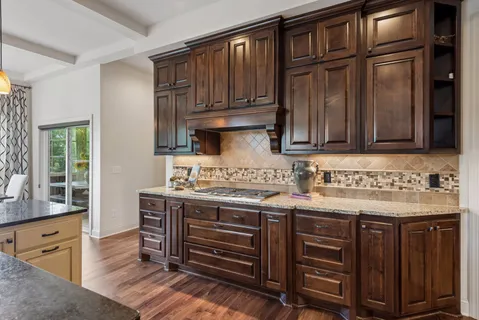$1,250,000 | 16630 54th Court North, Plymouth, MN 55446