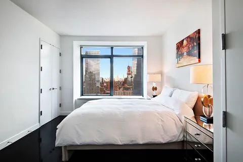 $1,490,000 | 123 Washington Street, Unit 38B | Financial District