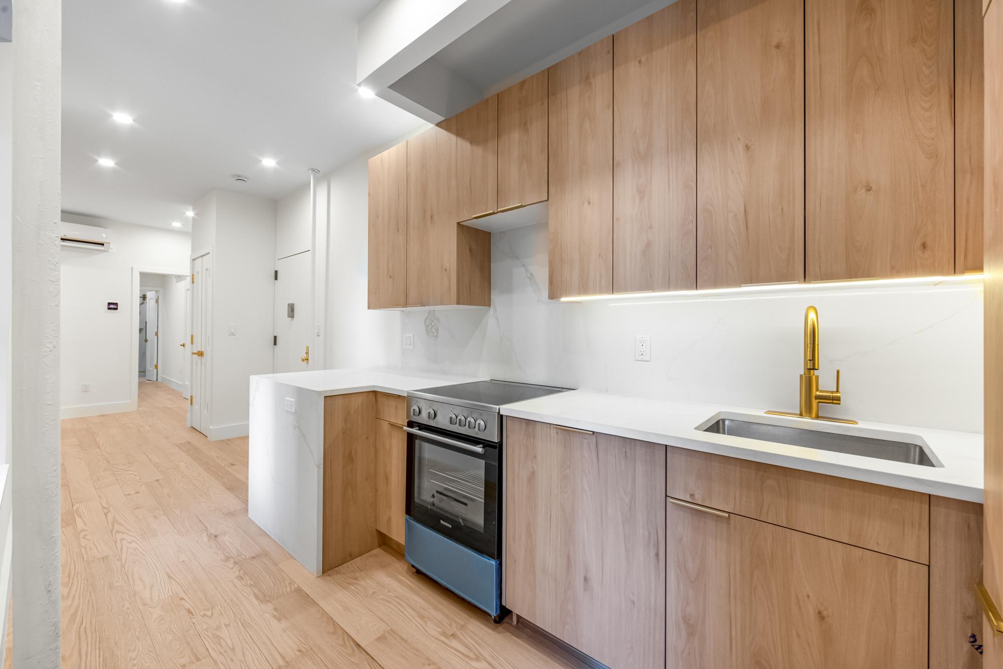 142 Sullivan Street, Unit 9 Manhattan, NY 10012 - Photo 16 of 21