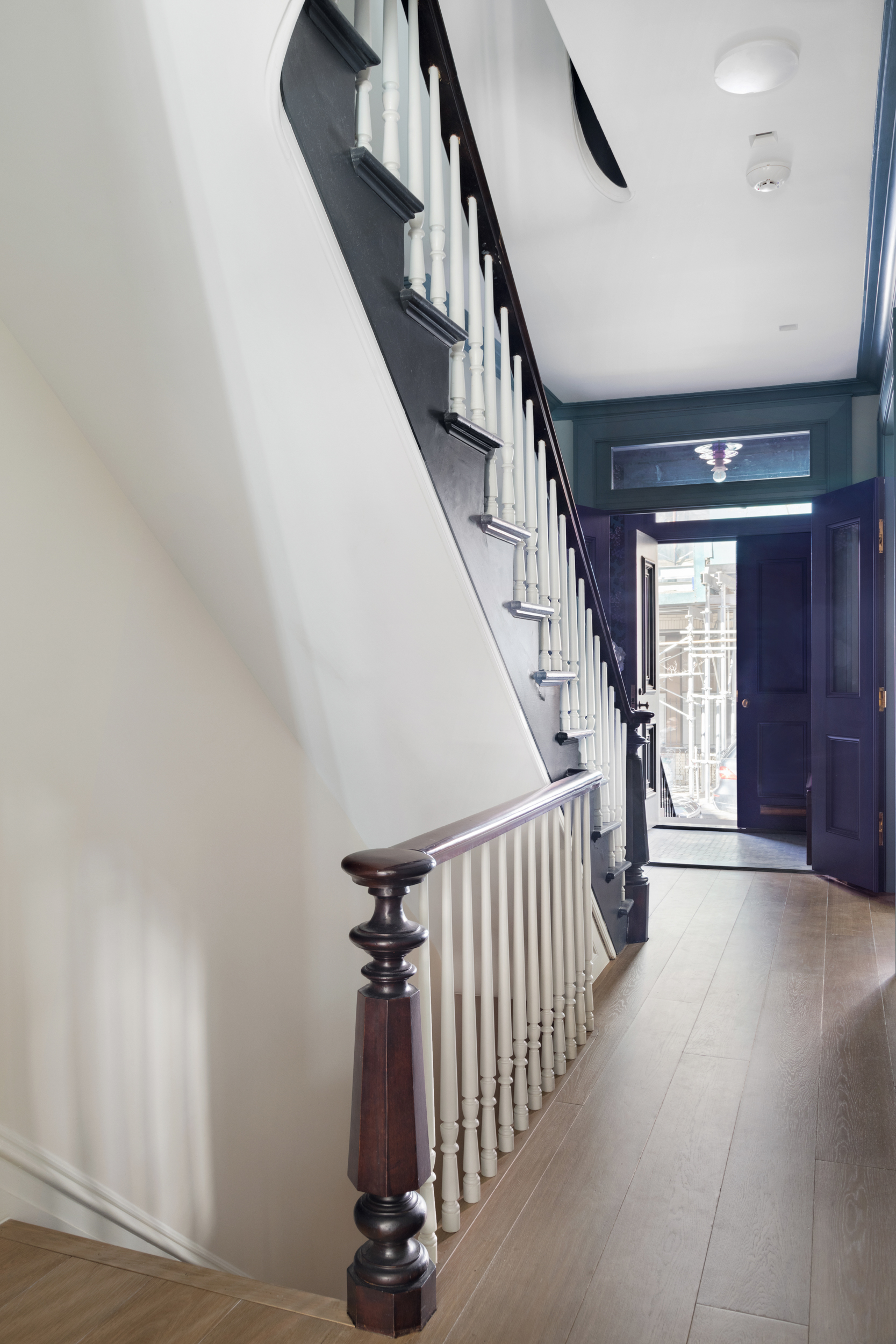 58 Bank Street Manhattan, NY 10014 - Photo 6 of 32