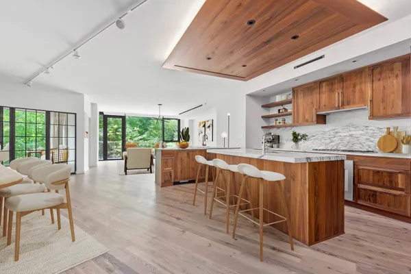 $16,000 | 90 Furman Street, Unit N200 | Brooklyn Heights