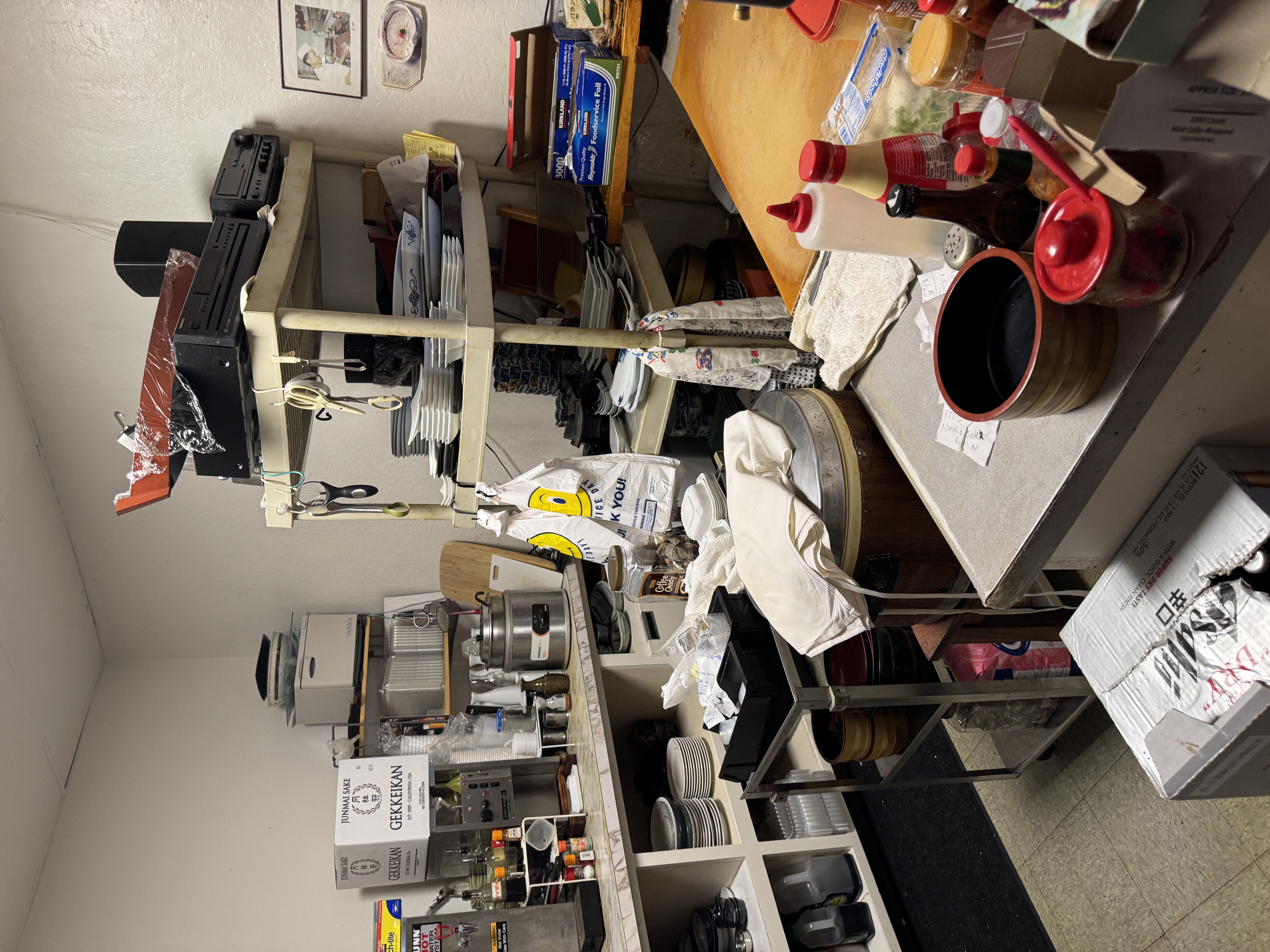 580 Crespi Drive, Unit A Pacifica, CA 94044 - Photo 5 of 25 a storage utility room view