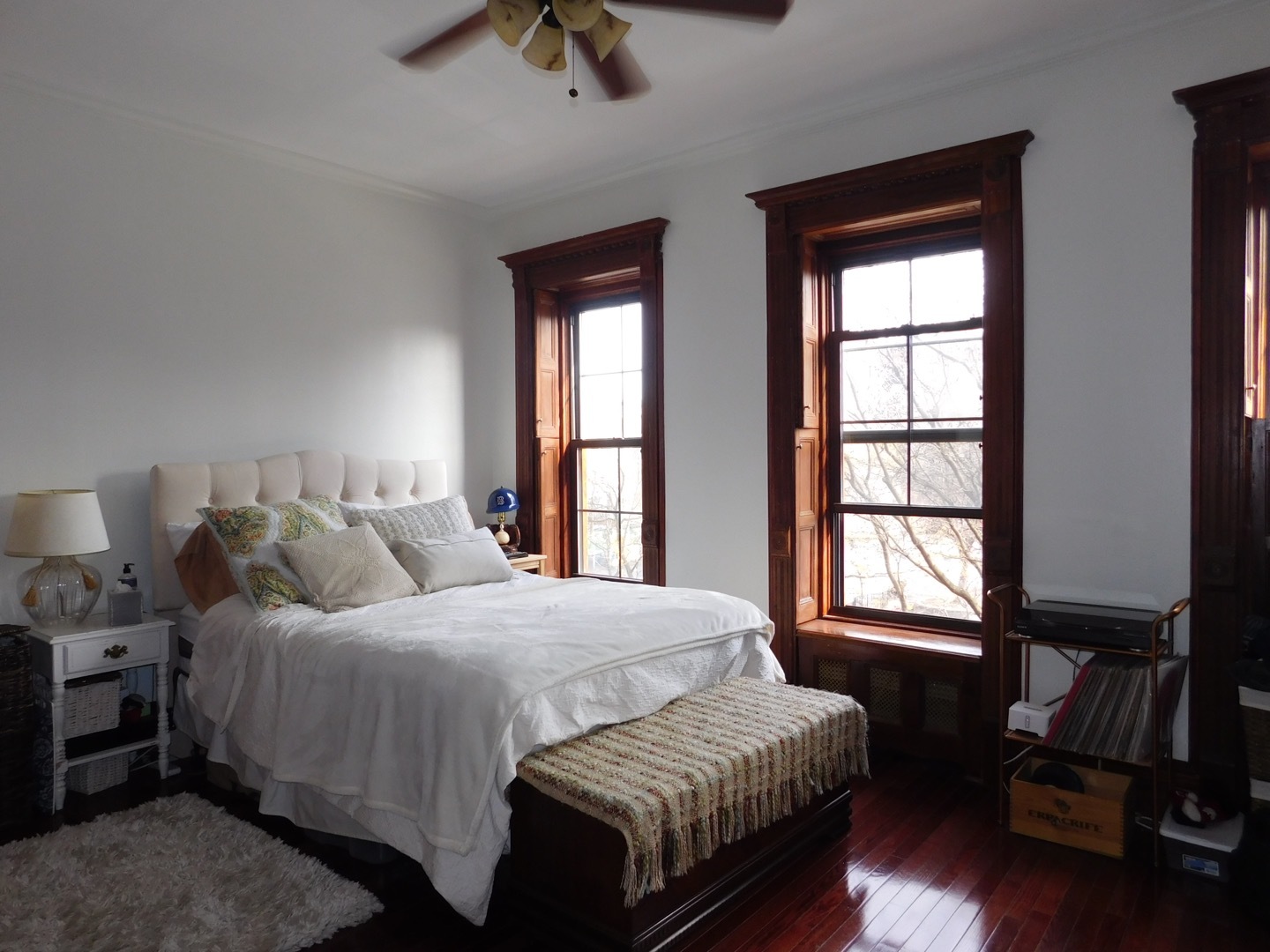 132 Underhill Avenue, Unit 2 Brooklyn, NY 11238 - Photo 7 of 9 a bedroom with a bed and window