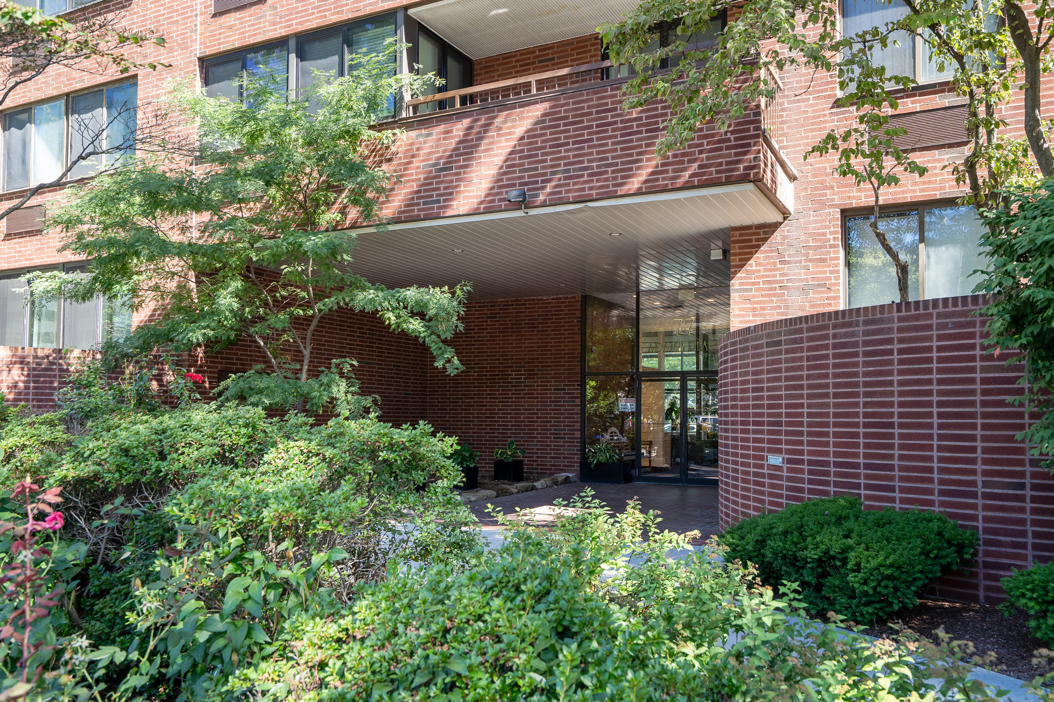 77 Adams Street, Unit 310 Quincy, MA 02169 - Photo 3 of 31 Gallery Image 3