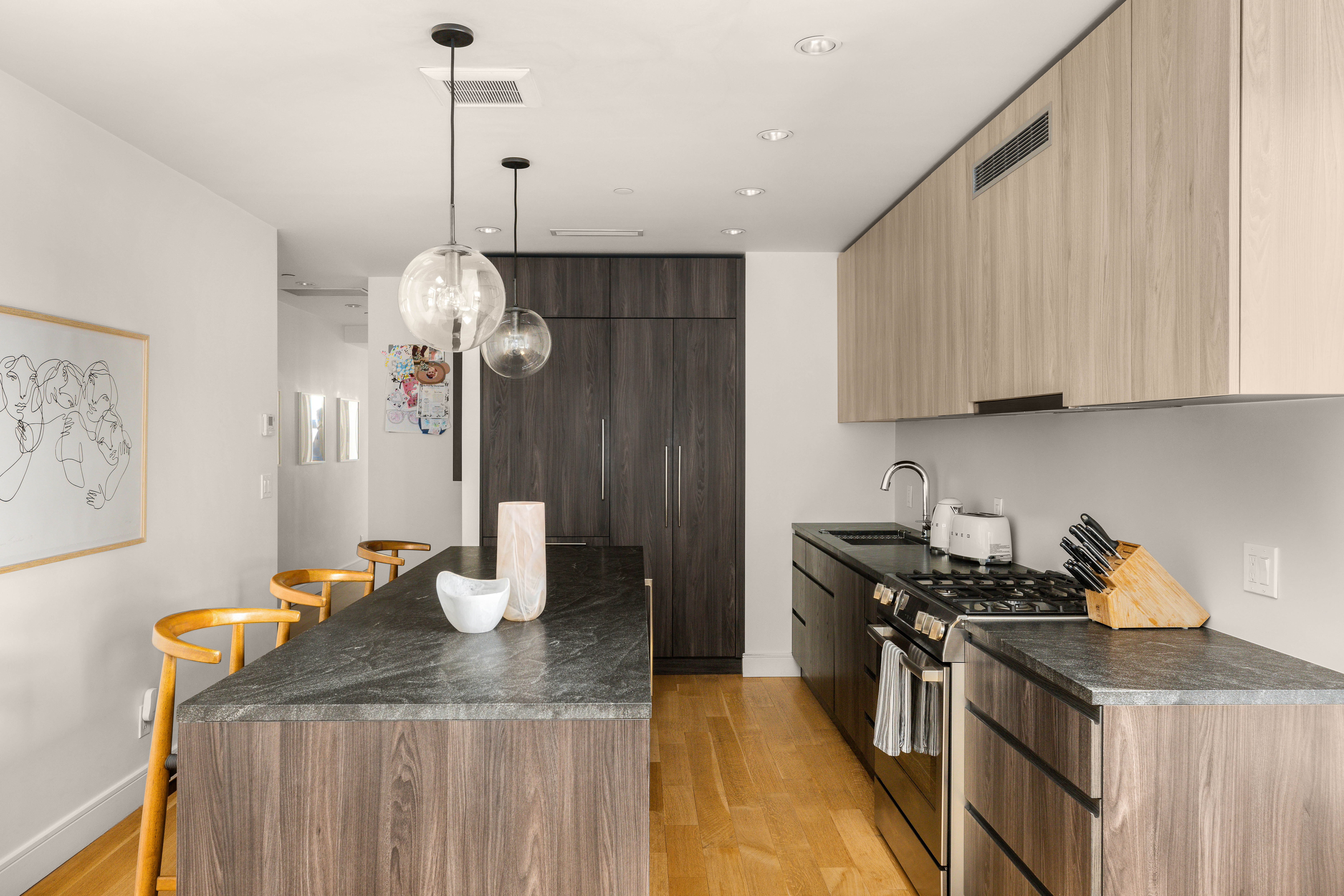 868 Lorimer Street, Unit 5C Brooklyn, NY 11222 - Photo 6 of 27