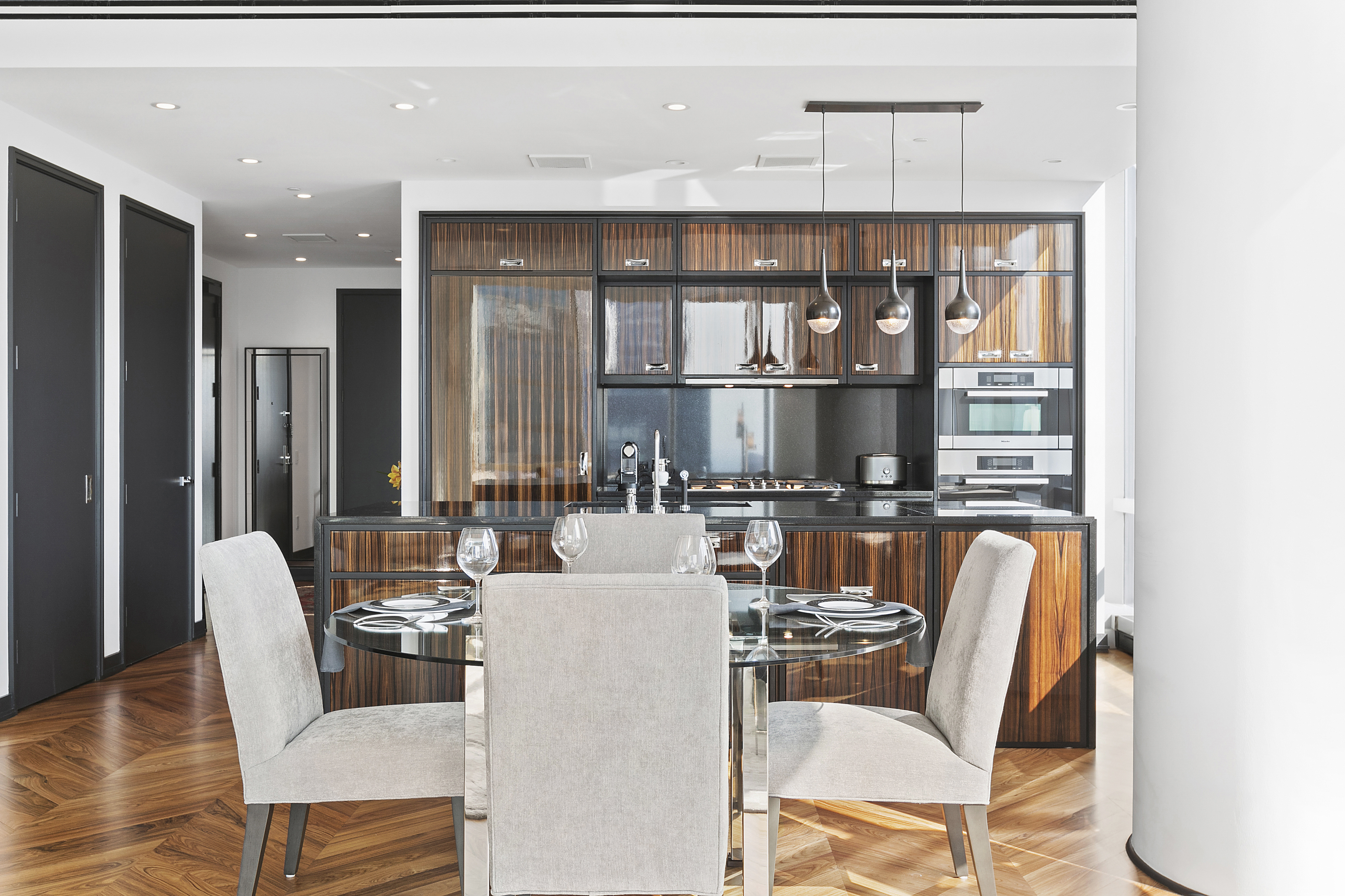 157 West 57th Street, Unit 42B Manhattan, NY 10019 - Photo 4 of 20